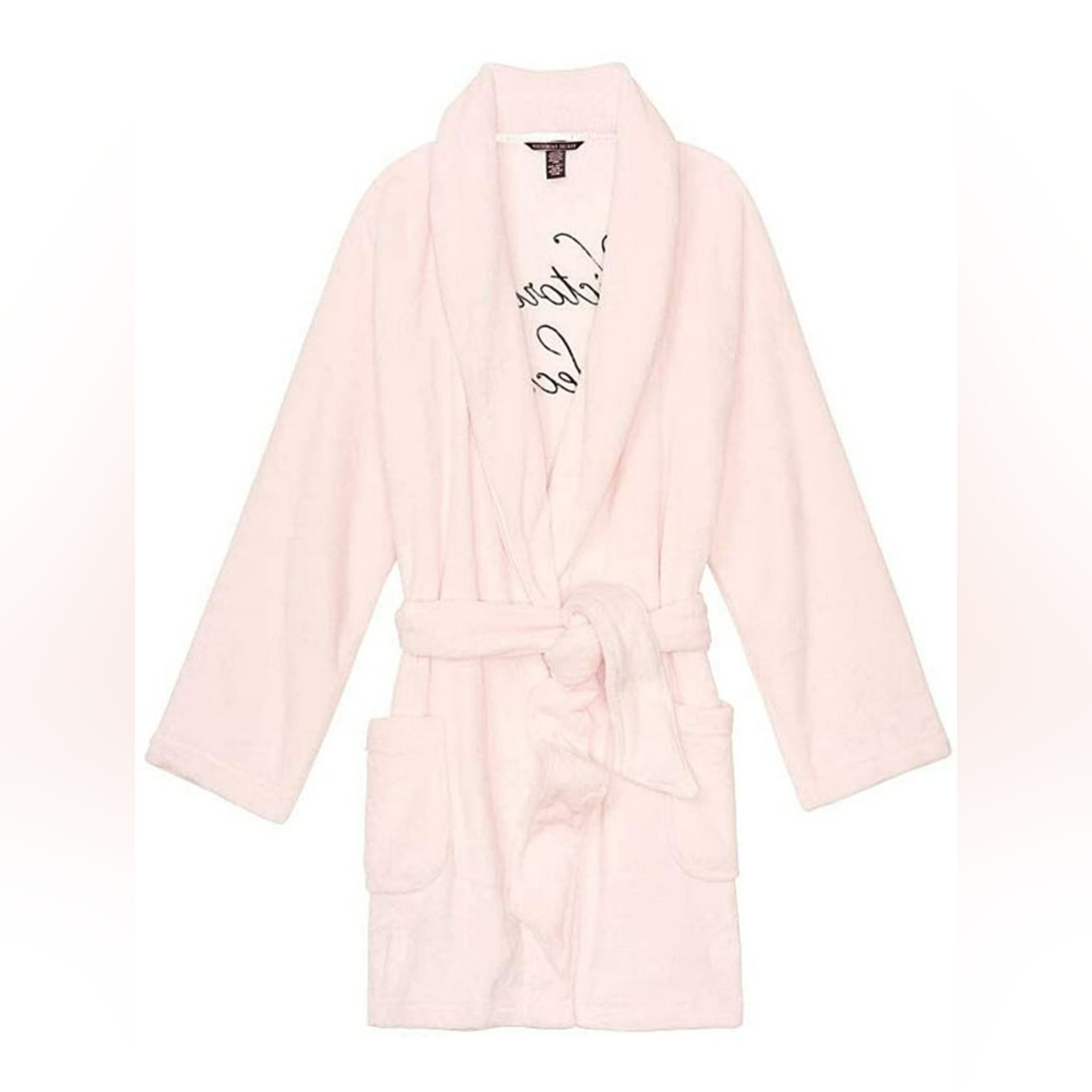 Victoria's Secret XS/S light pink, cozy, plush bathrobe